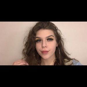 Meet your Posher, Paige